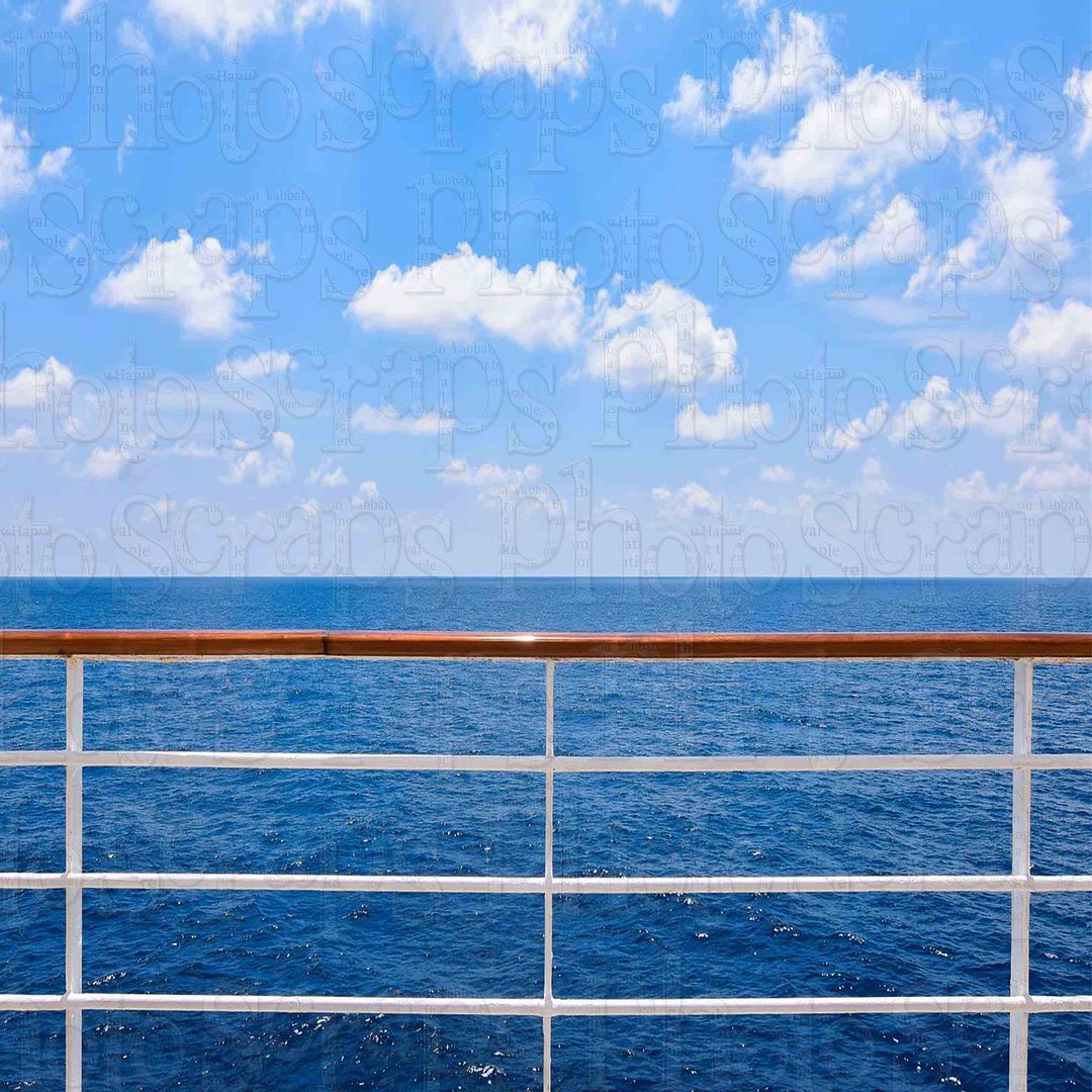 Cruise ship railing – Photo Scraps